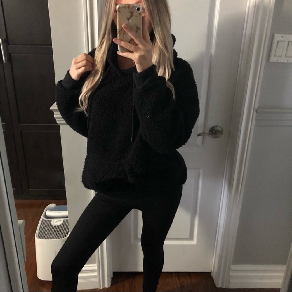 Sherpa hoodie